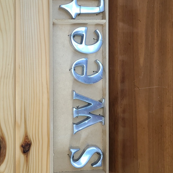 Metal Letters "Sweet Kiss" or "Wet Kisses" Silver Freestanding Shelf Decor NWOT - Picture 2 of 10